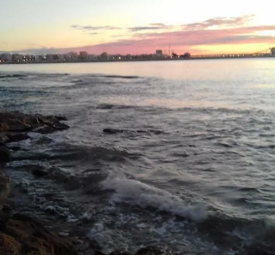 Naranja Con Piscina Urb El Paraiso *