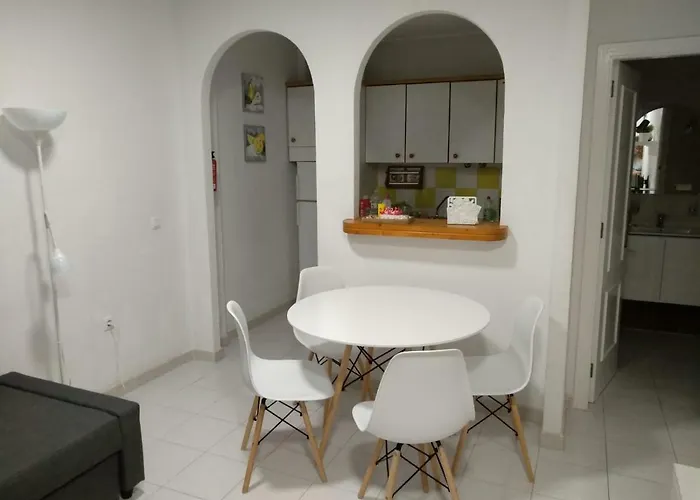 Naranja Con Piscina Urb El Paraiso Torrevieja