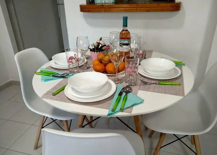 Naranja Con Piscina Urb El Paraiso