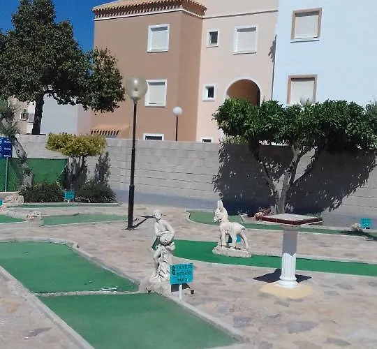 Naranja Con Piscina Urb El Paraiso Torrevieja