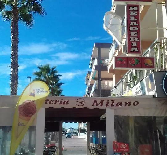 Naranja Con Piscina Urb El Paraiso