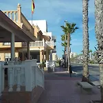 Naranja Con Piscina Urb El Paraiso Апартаменты Торевьиа