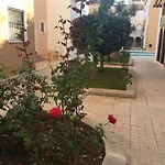 Naranja Con Piscina Urb El Paraiso *
