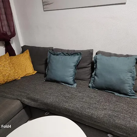 Apartamento Naranja Con Piscina Urb El Paraiso *
