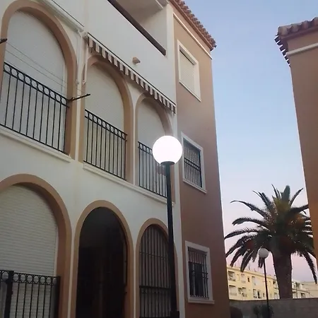 Apartamento Naranja Con Piscina Urb El Paraiso