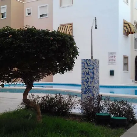 Naranja Con Piscina Urb El Paraiso Apartamento