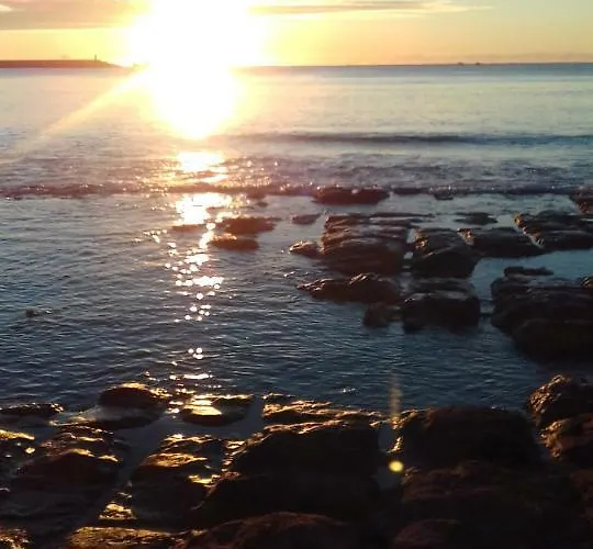 Apartman Naranja Con Piscina Urb El Paraiso