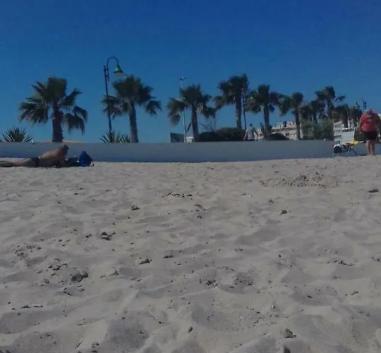 Naranja Con Piscina Urb El Paraiso *